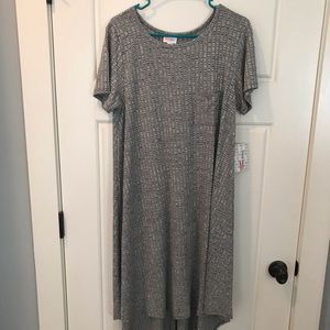 Lularoe carly dress. Size Medium . NWT
